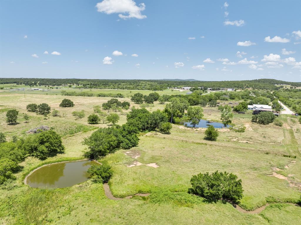 8 SW Poteet Road