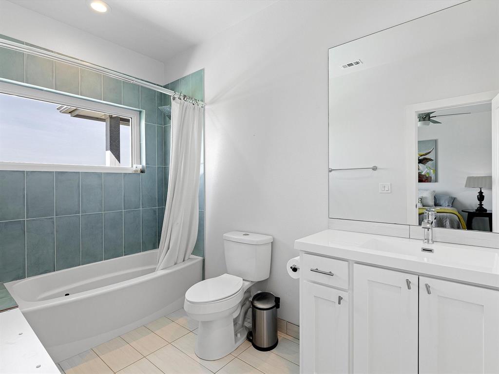 Laguna Bay - Residential