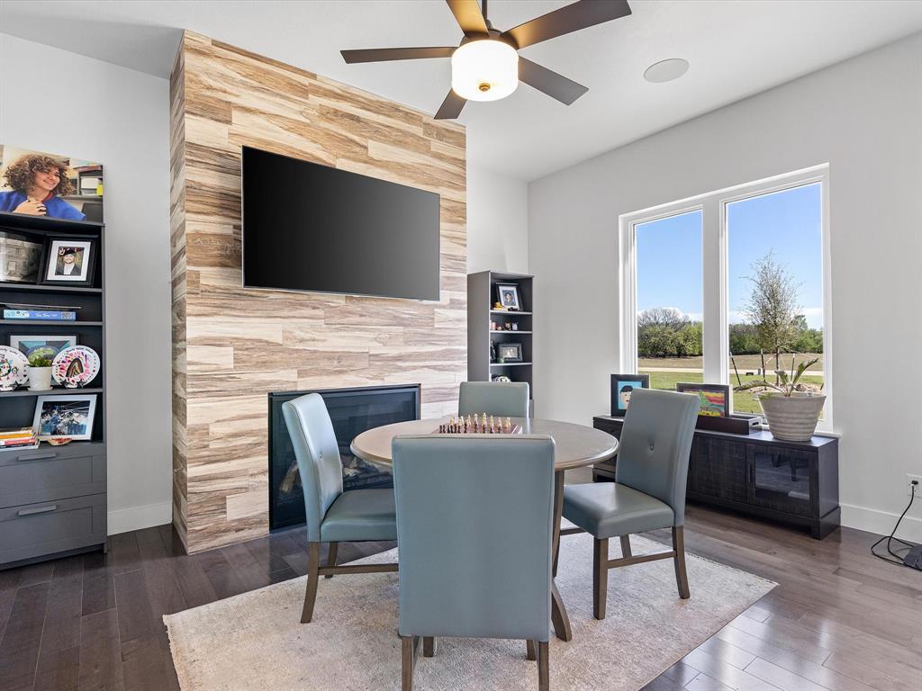 Laguna Bay - Residential