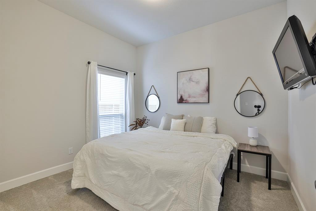 121 Pecan Lane