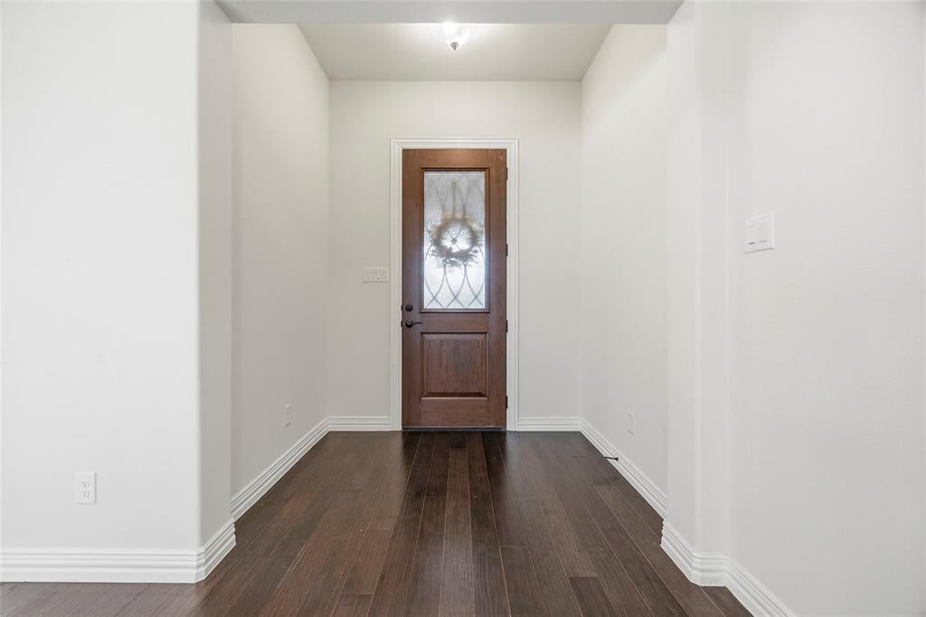 815 Rio Vista Lane
