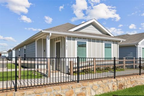 8725 Cottage Creek Drive Fort Worth TX 76123