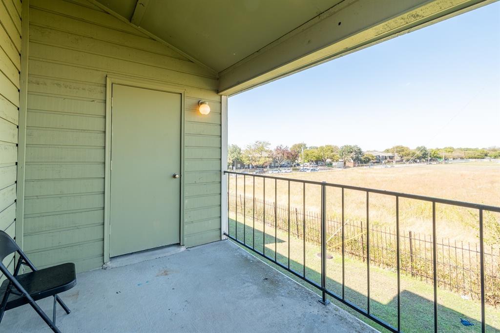 La Prada Place - Residential Lease