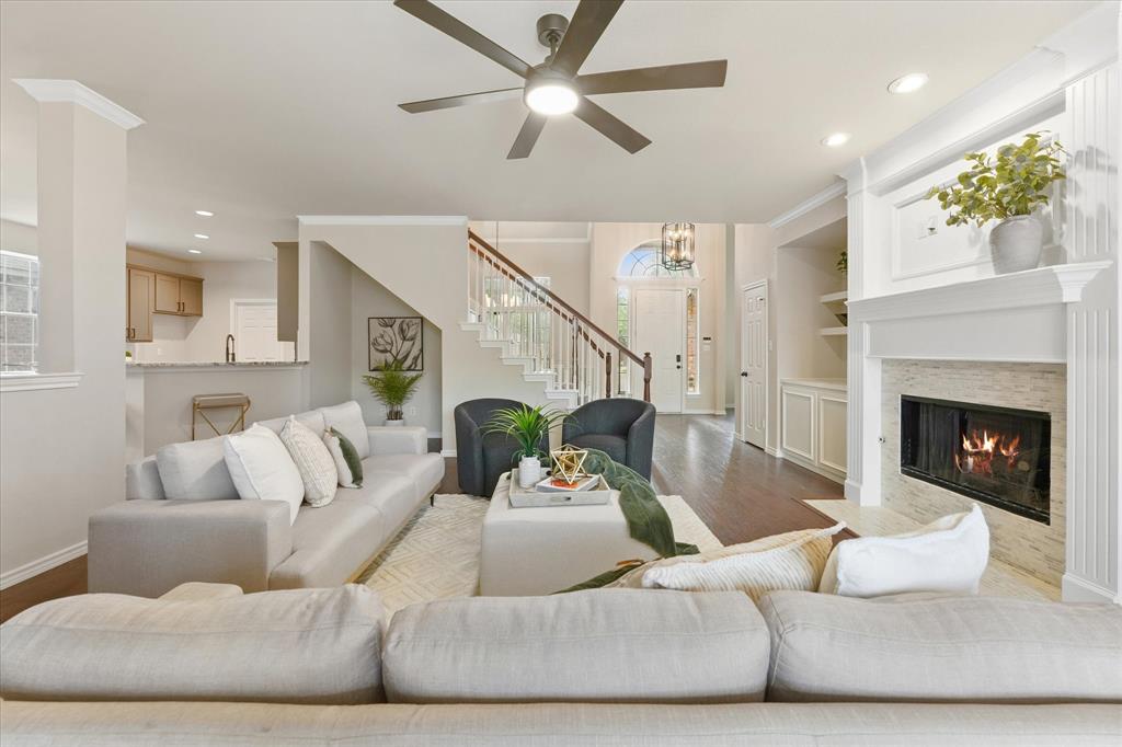 706 Graywood Lane