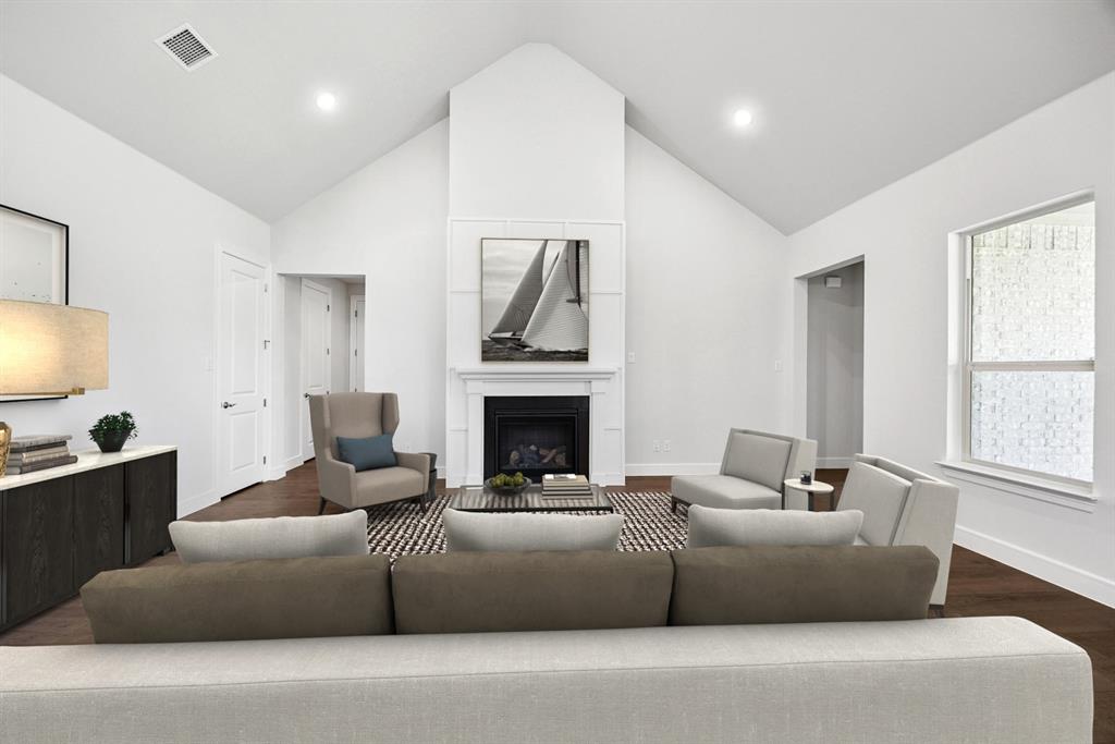 Lincoln Pointe - Residential