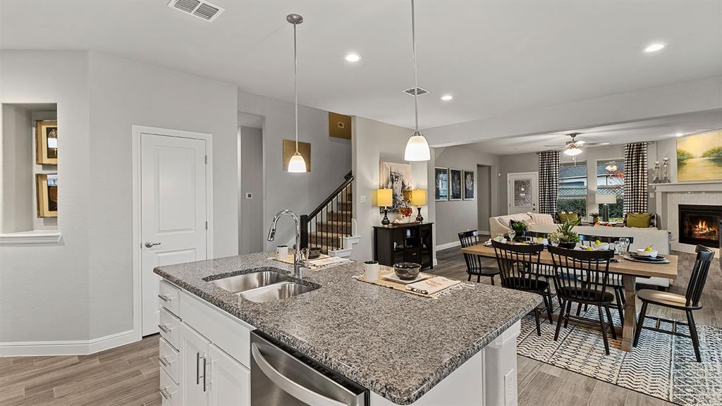 8725 TALLWOOD Lane