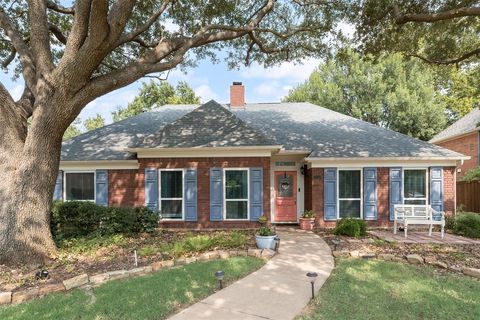 Property photo of 2140 Strathmore Drive, Highland Village, TX 75077