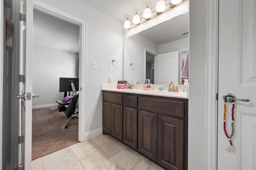 Lakeshore Village - Residential Lease