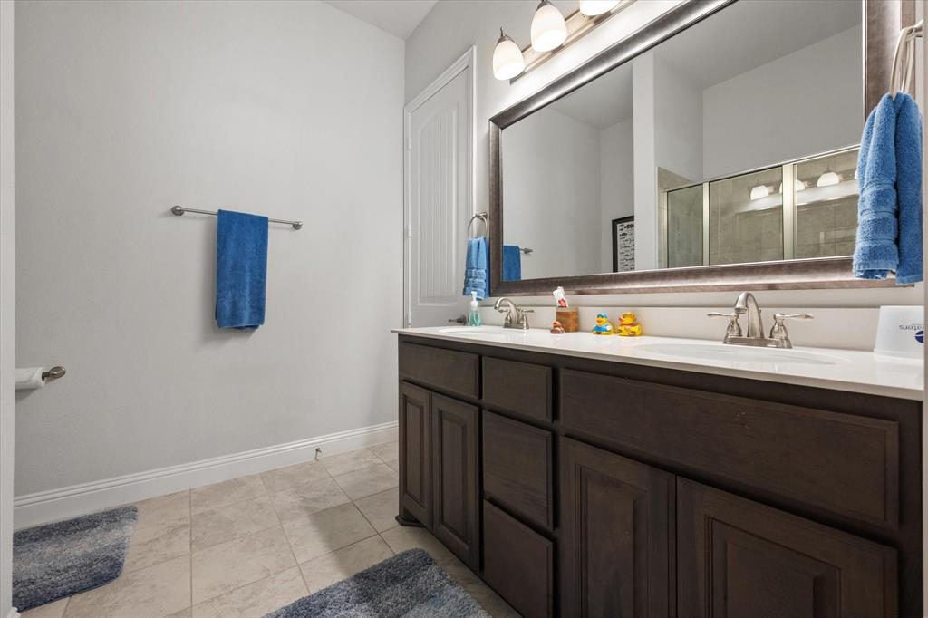 Lakeshore Village - Residential Lease