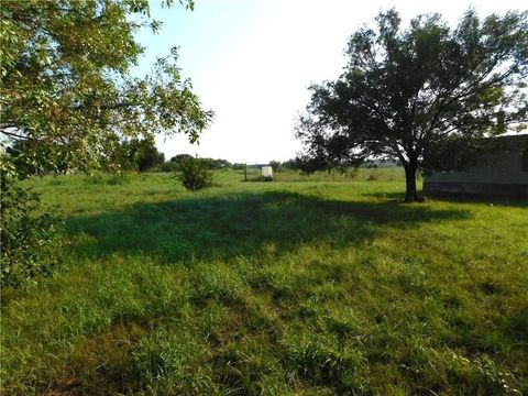 105 Apache Rd. Brownwood TX 76801