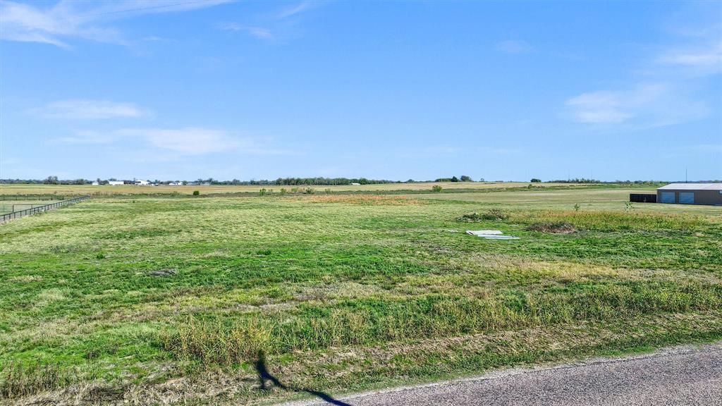 SUNRISE ACRES - Land