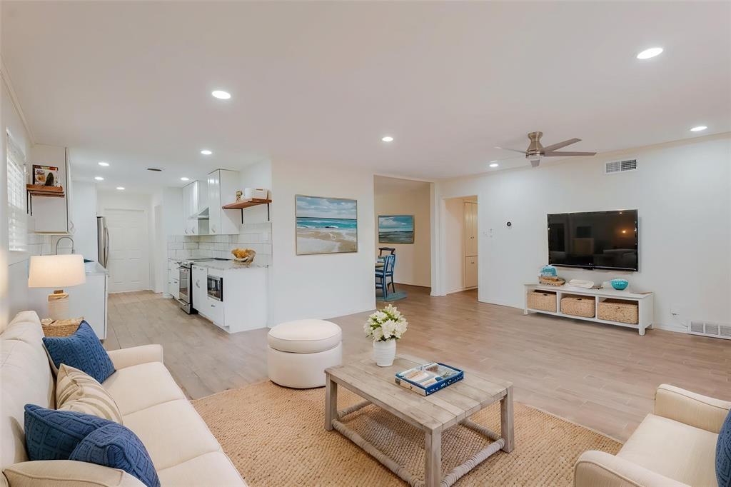 11839 High Meadow Drive