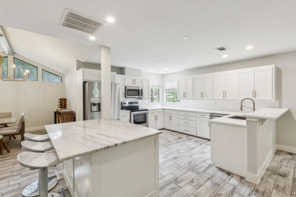 6010 Preston Creek Drive