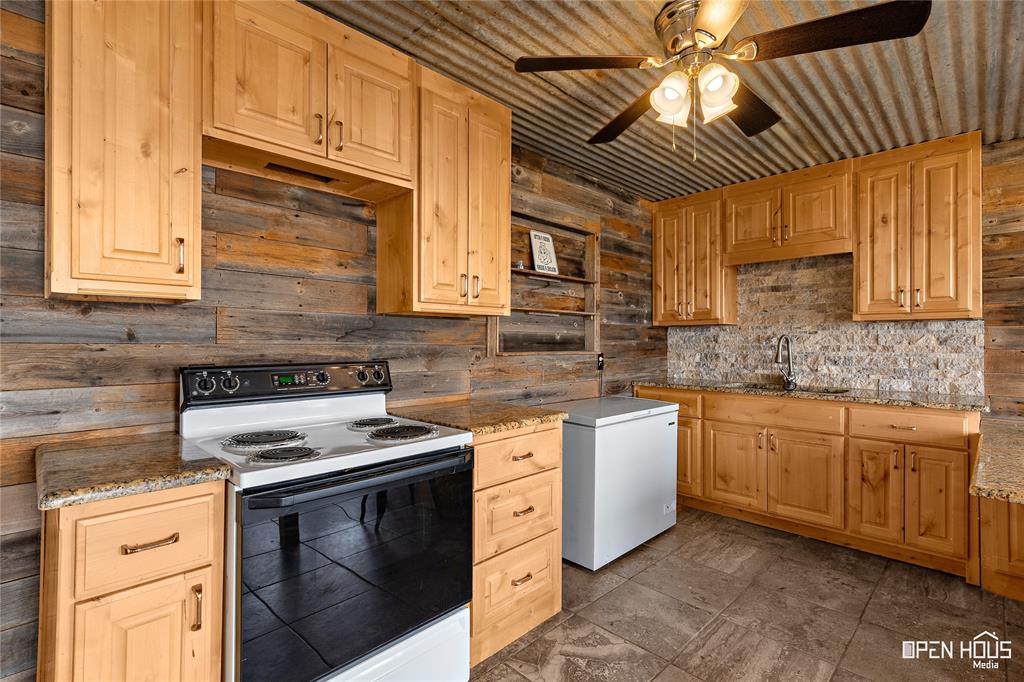 Moonshine - Residential