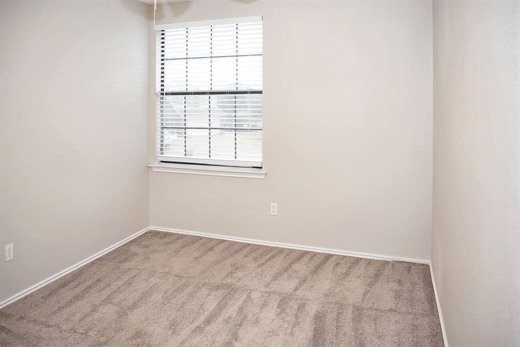 Dove Crossing - Residential Lease