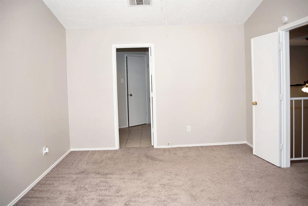 Dove Crossing - Residential Lease