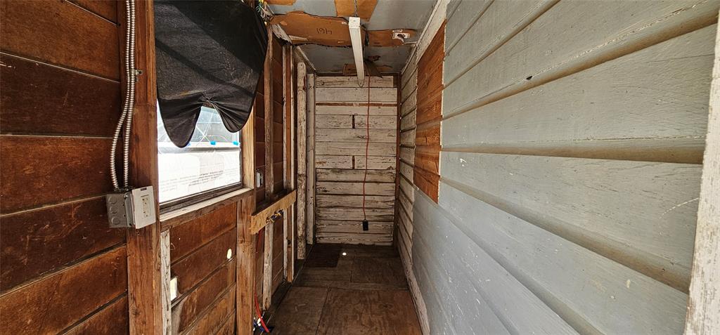 J MINCHEW - Residential