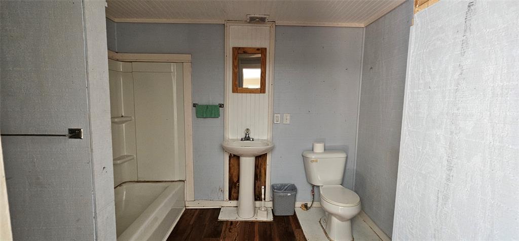 J MINCHEW - Residential