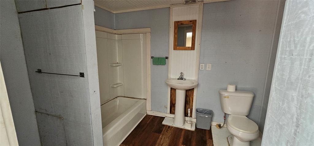 J MINCHEW - Residential