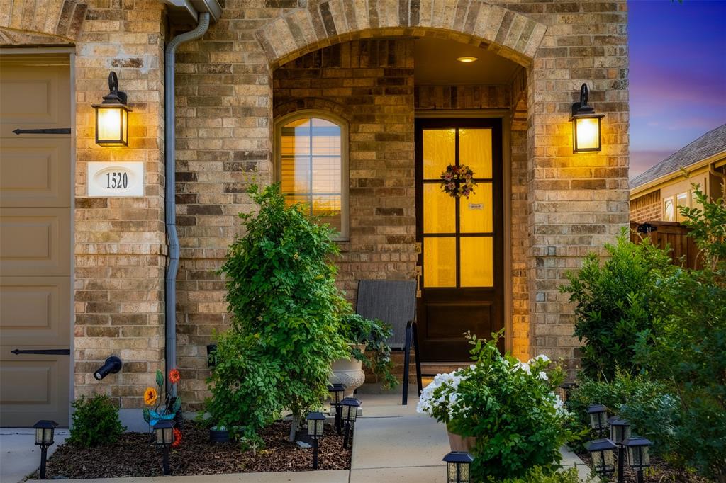 1520 Gelding Drive