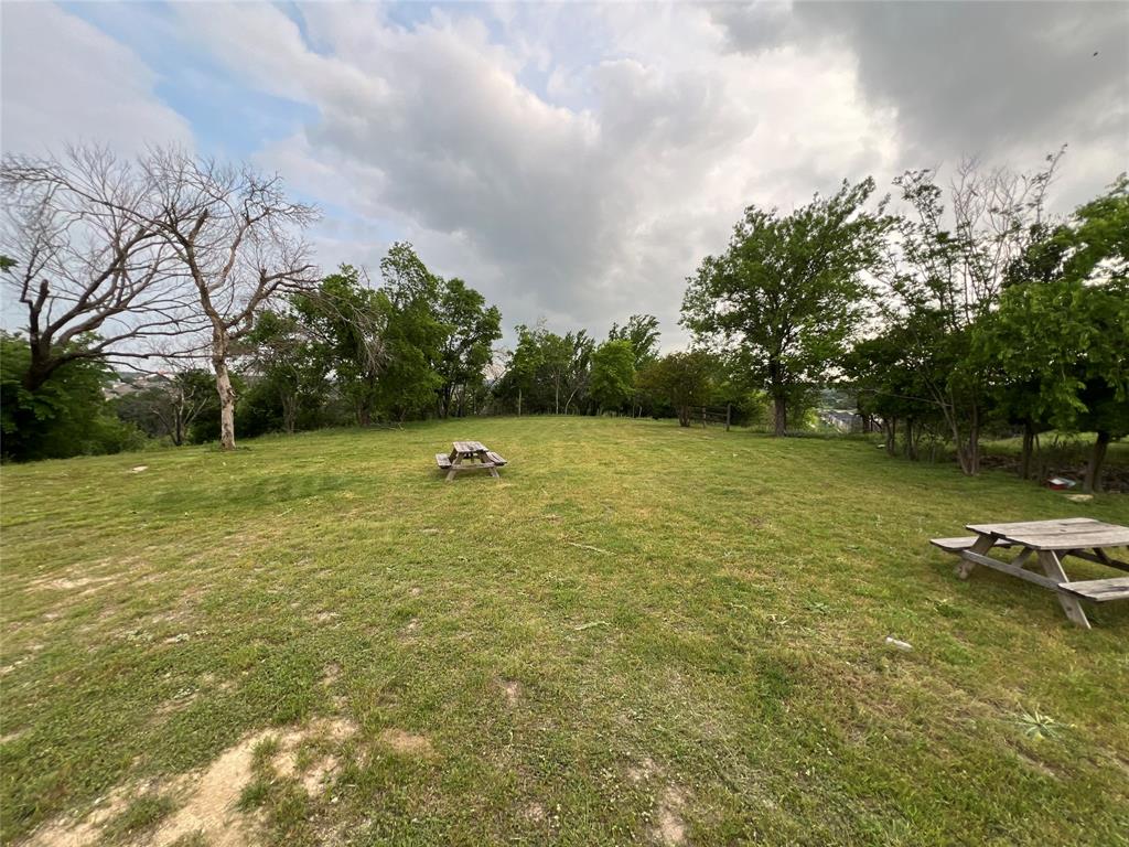 900 Squaw Creek Road