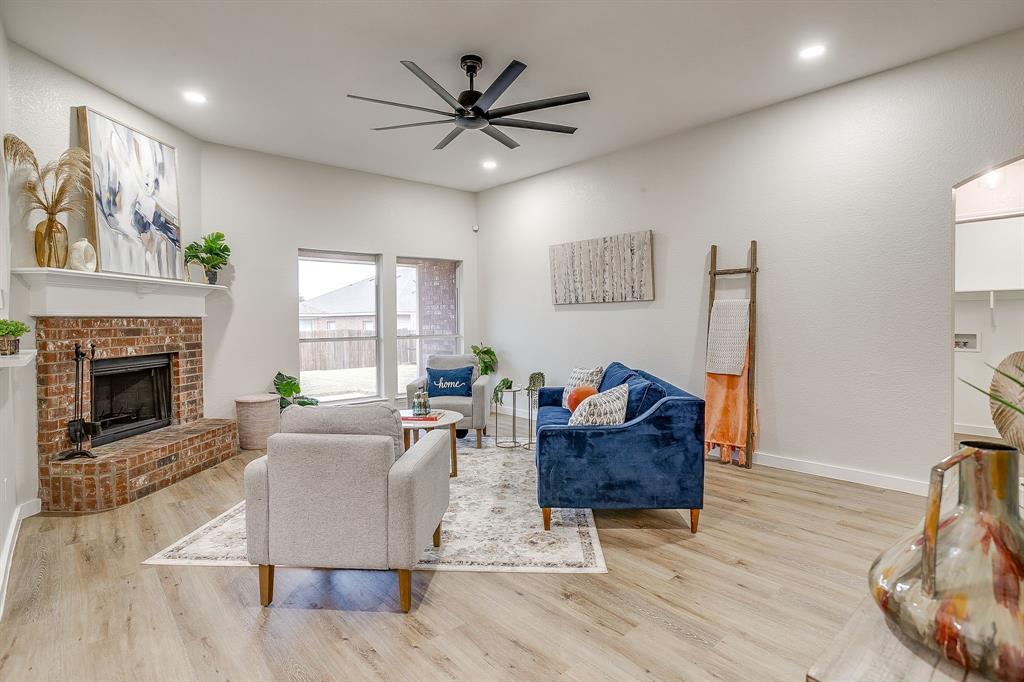 Mistletoe Hill Ph I & II - Residential