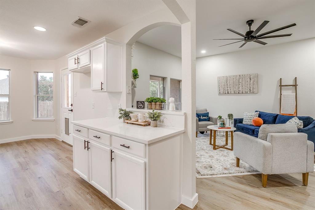 Mistletoe Hill Ph I & II - Residential