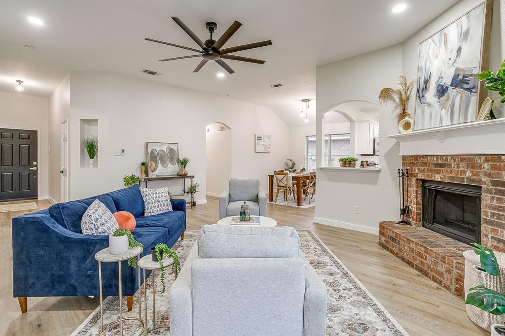 Mistletoe Hill Ph I & II - Residential