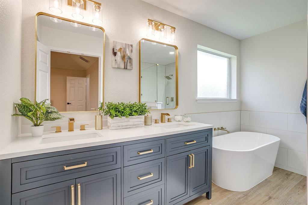 Mistletoe Hill Ph I & II - Residential