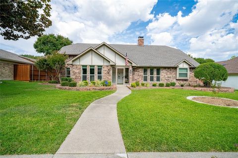 1809 Lake Crest Lane Plano TX 75023
