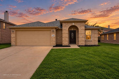 Photo of 2420 Arroyo Springs Drive, Grand Prairie, TX 75052 (MLS # 21382987)