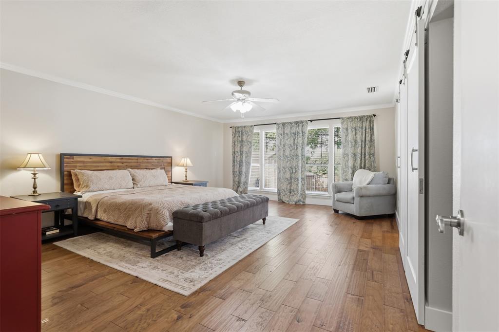 708 Forest Trace