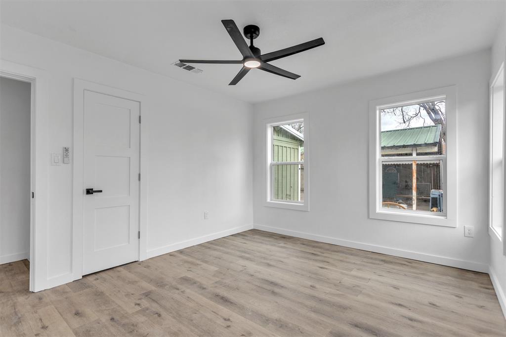 R B Longbotham - Residential