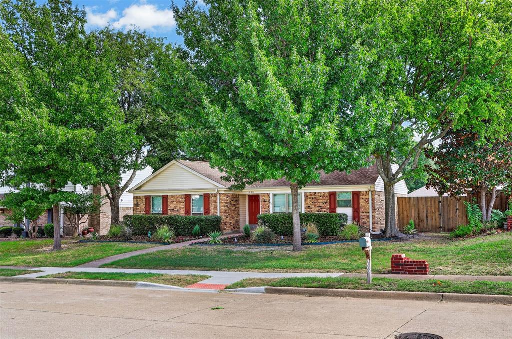 1600 Vera Cruz Drive