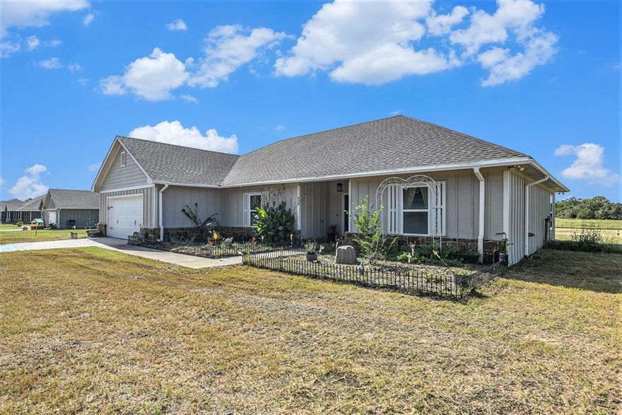 This home offers incredible value and the seller is very motivated.  Don't miss out on this opportunity!!  This home is more than a peaceful escape — it’s a lifestyle upgrade inside and out. Step through the front door into a bright, thoughtfully designed layout where natural light fills the open-concept living, dining, and kitchen areas. Perfect for family gatherings or quiet evenings in, every space is designed with comfort and flexibility in mind. The home is packed with smart upgrades. A whole-home reverse osmosis filtration system delivers clean, purified water to every faucet — not just the kitchen. A water softener system helps protect your appliances while keeping skin and clothing soft. Even the aerobic septic system is designed with efficiency in mind, offering treated water for lawn irrigation to help keep your yard green while being environmentally friendly. Located in the highly desirable Peaster Independent School District, this property combines the best of both worlds: the privacy of country living with the convenience of Weatherford’s shopping, dining, and easy access to major roads.
If you’ve been waiting for the perfect blend of land, comfort, and modern upgrades — this is the home for you.