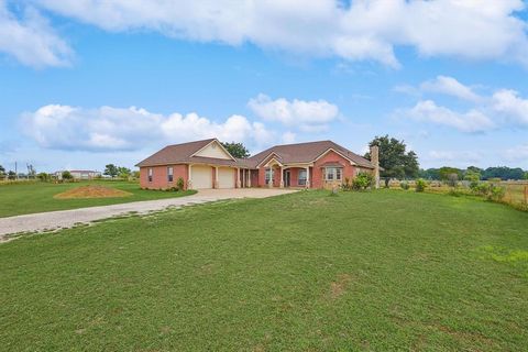 A home in Crowley