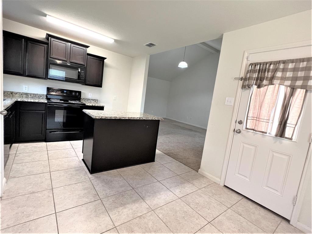 Northpointe Crossing Ph 2 - Residential Lease