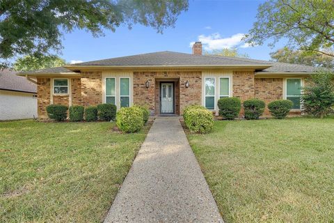 2213 Silver Holly Lane Richardson TX 75082