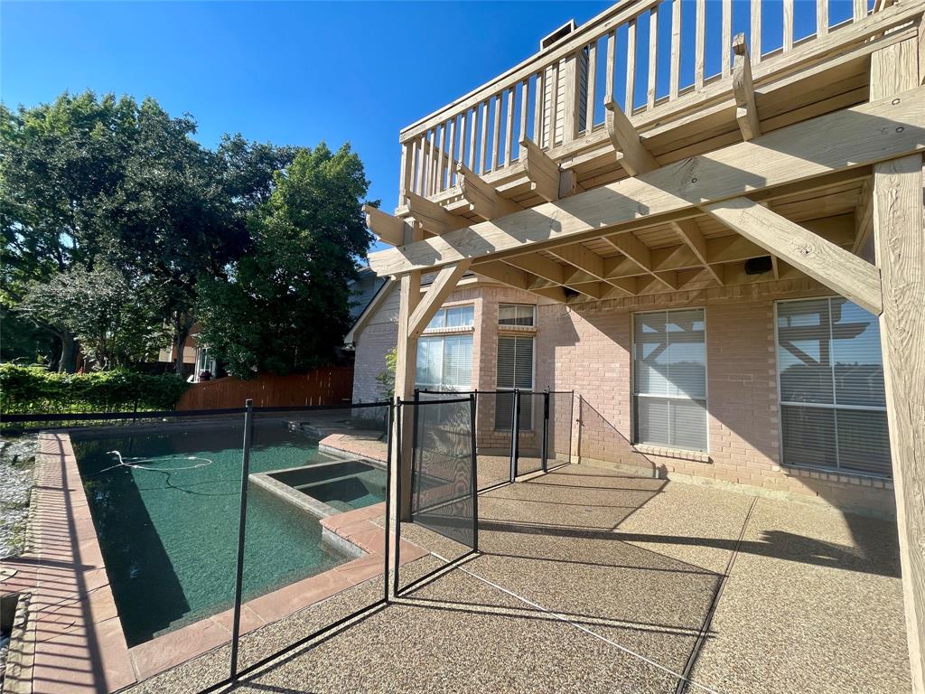 1517 Pebble Creek Drive