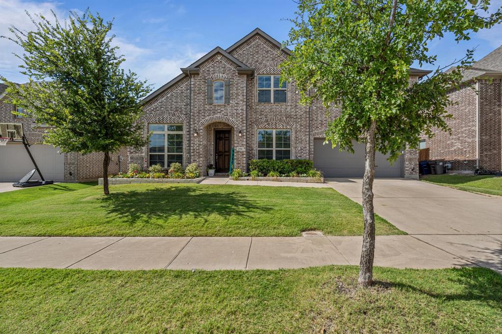 2506 Williamsburg Drive