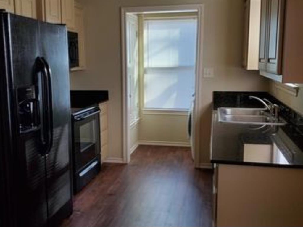 Sealey Ridge - Residential Lease