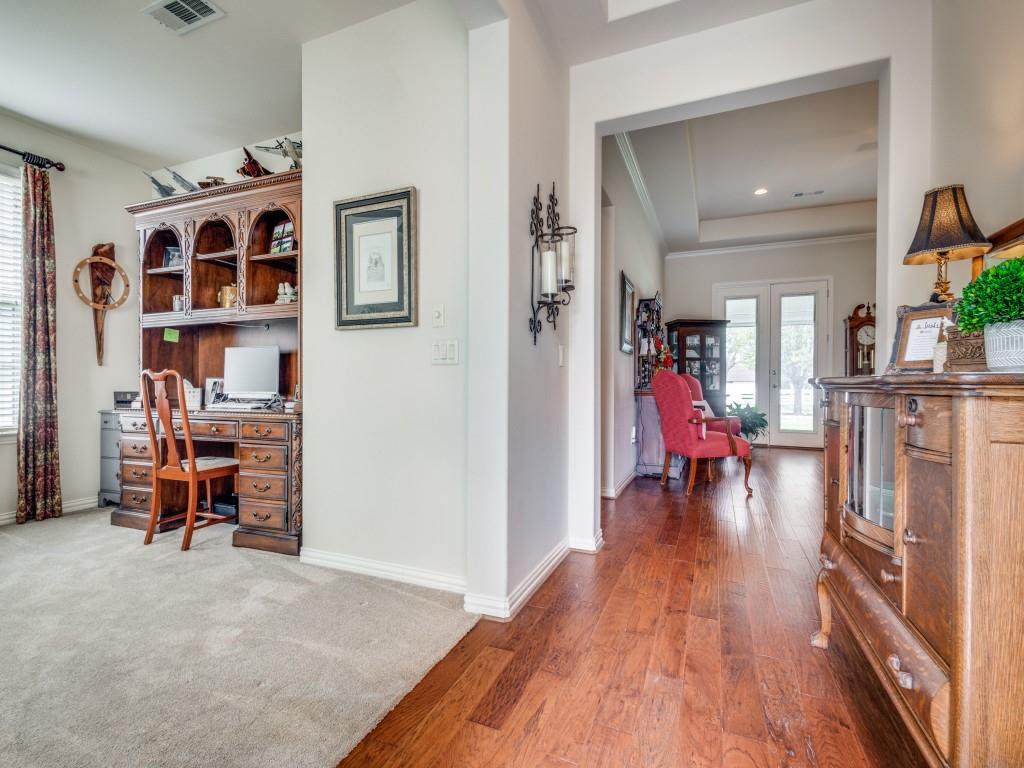 9300 Freeport Drive