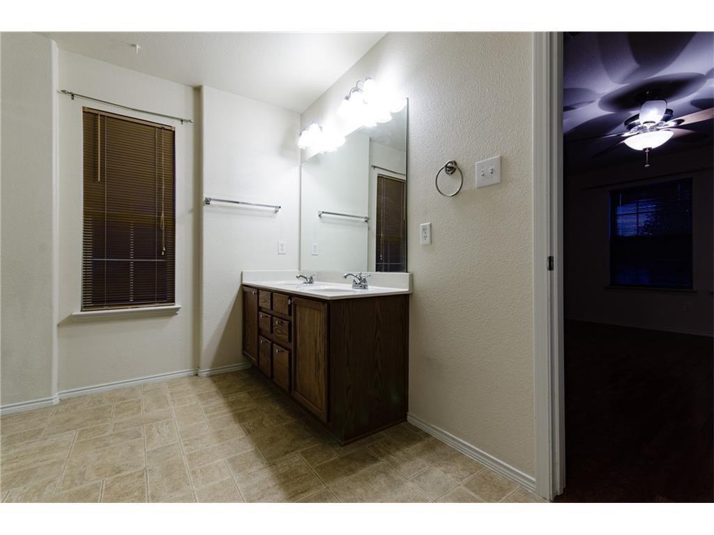 Harvest Bend #2b - Residential Lease