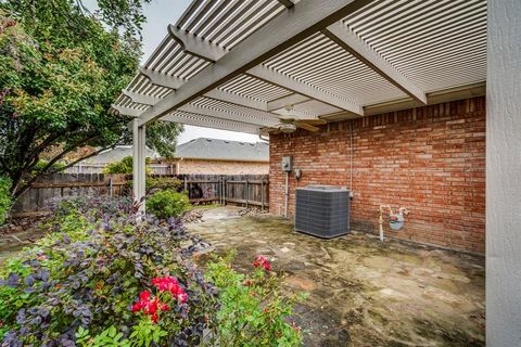 A home in Waxahachie