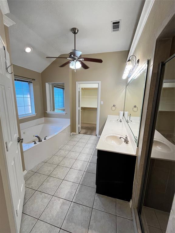 Club Villa Estates - Residential