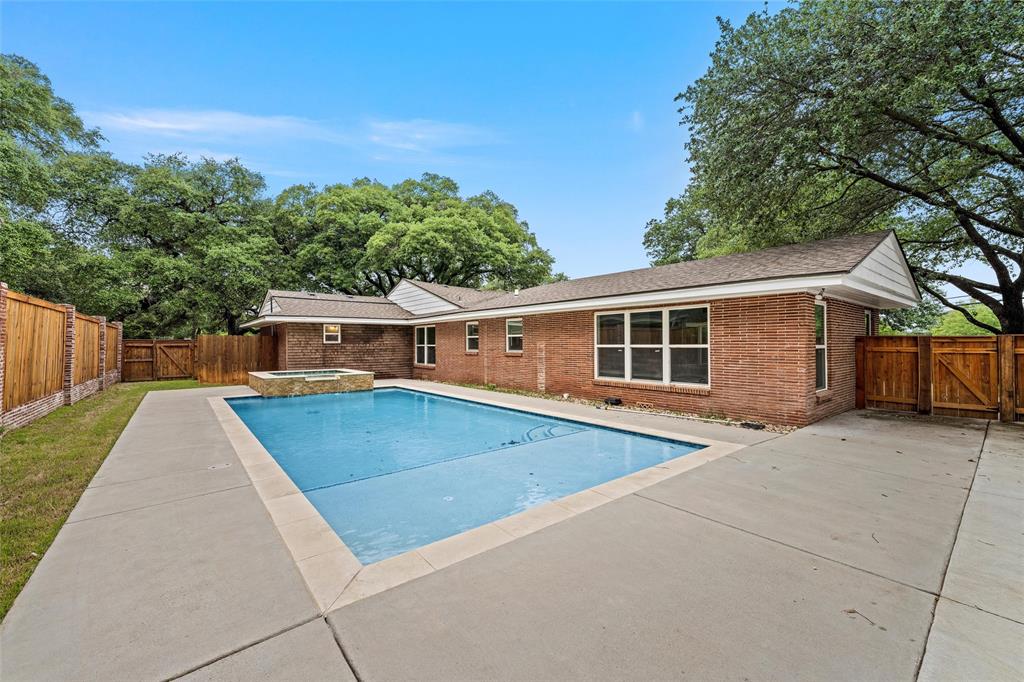 Stephens J M - Residential