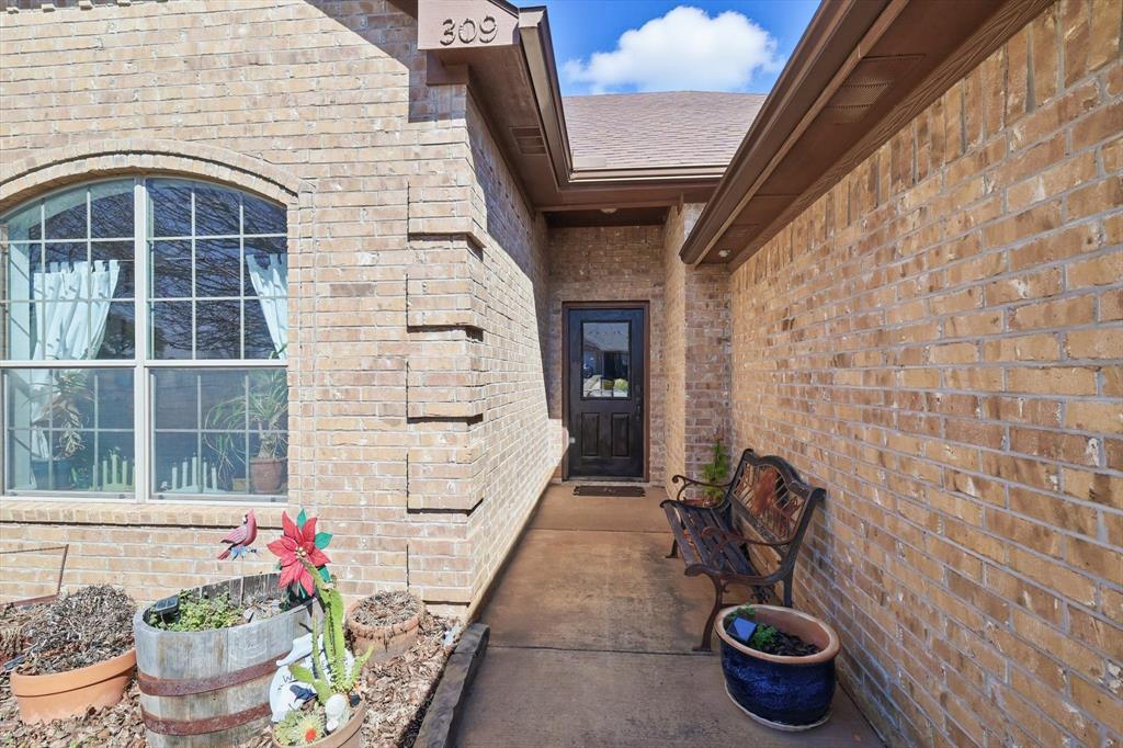 309 Lockwood Lane