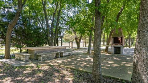 A home in Lavon