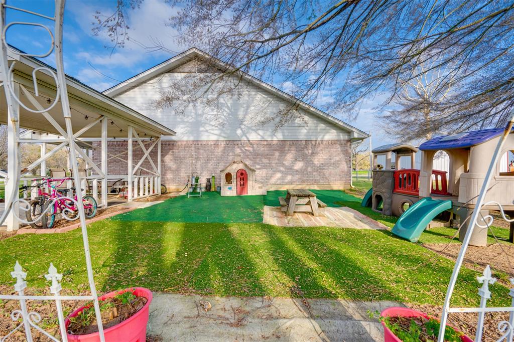 A166 R CRAVENS SURVEY - Residential