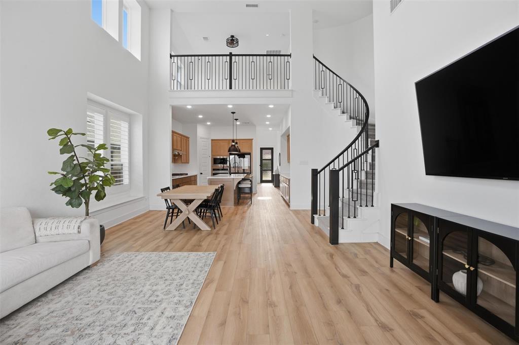4719 Honeysuckle Court